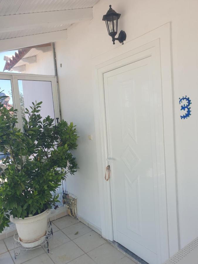 Gasthaus Rosemary House Sarandë Exterior foto